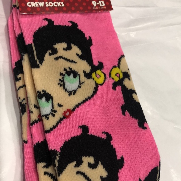 Betty Boop‎ pink betty boop image printed crew socks size 9-13 new - Picture 6 of 9